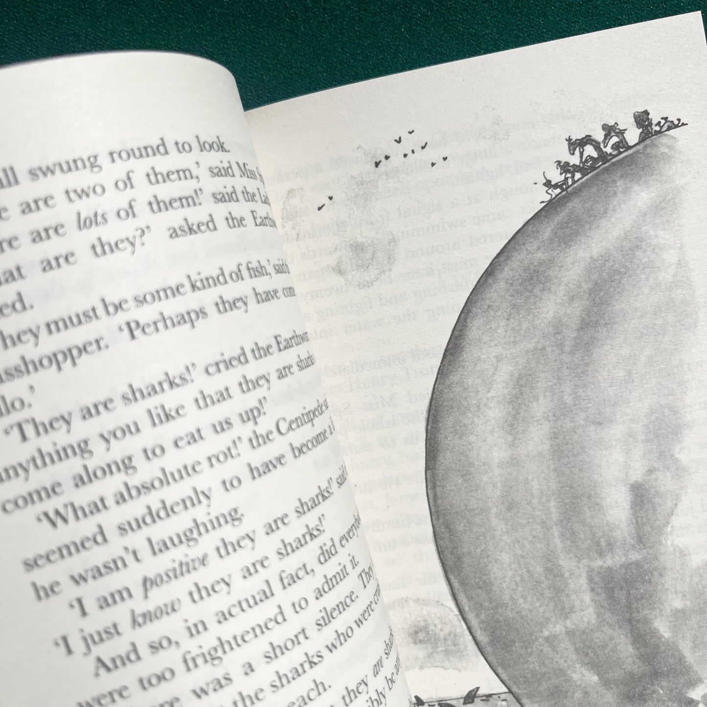 James and the Giant Peach Classic Paperback